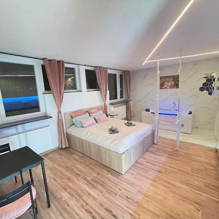 YOURAPART JACUZZI przy ZAMKU KRÓLEWSKIM Varsovia Exterior foto